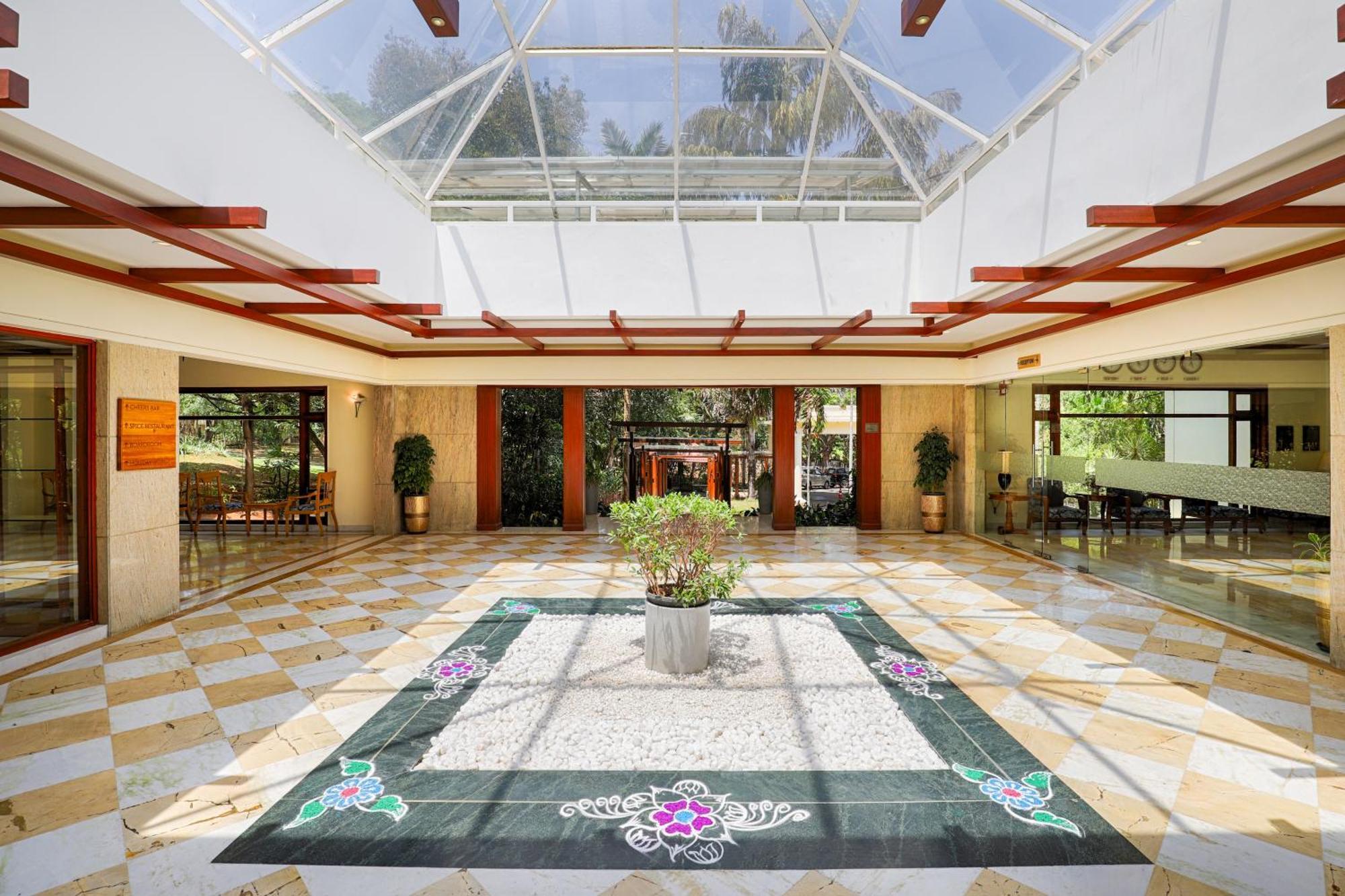 Club Mahindra Golden Landmark, Mysuru Eksteriør bilde