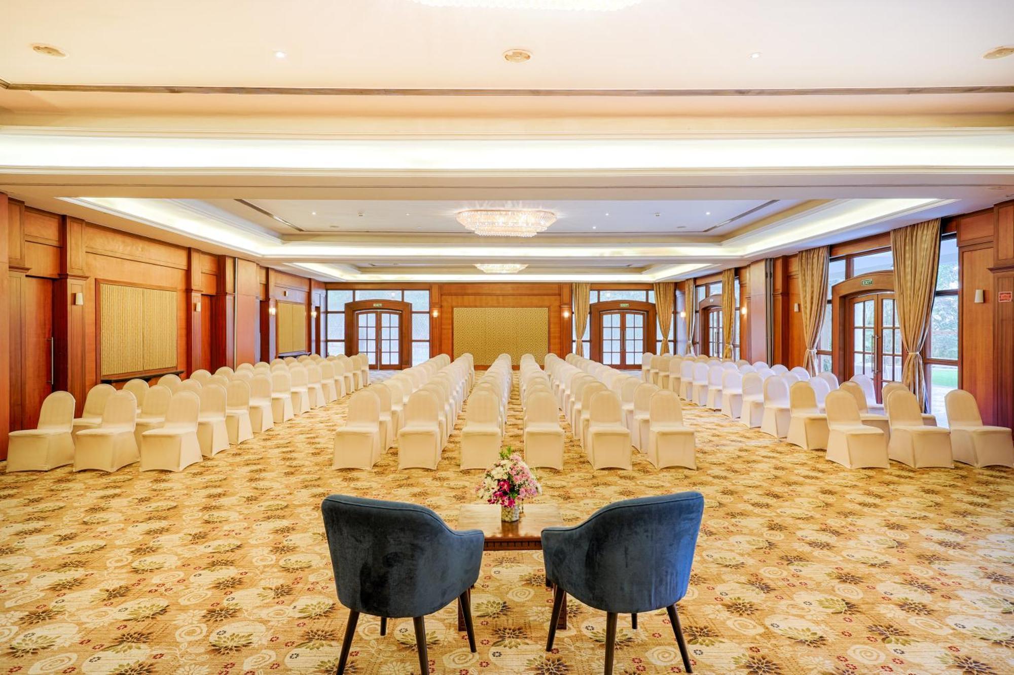 Club Mahindra Golden Landmark, Mysuru Eksteriør bilde