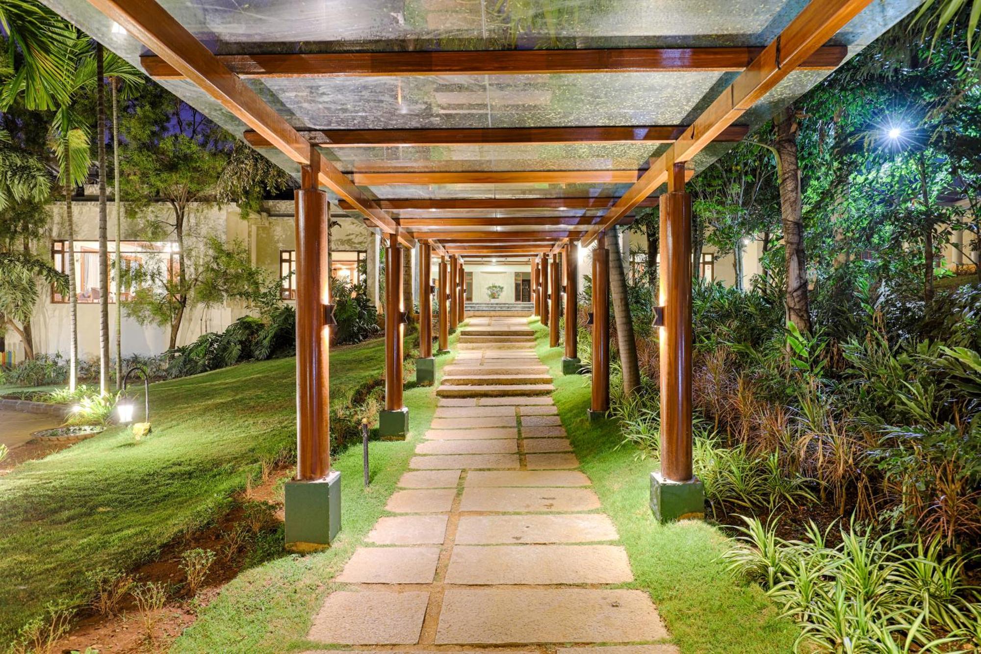 Club Mahindra Golden Landmark, Mysuru Eksteriør bilde